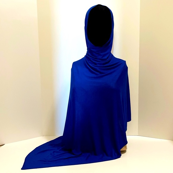 - - Hijab - Made In Dubai UAE - Picture 2 of 6